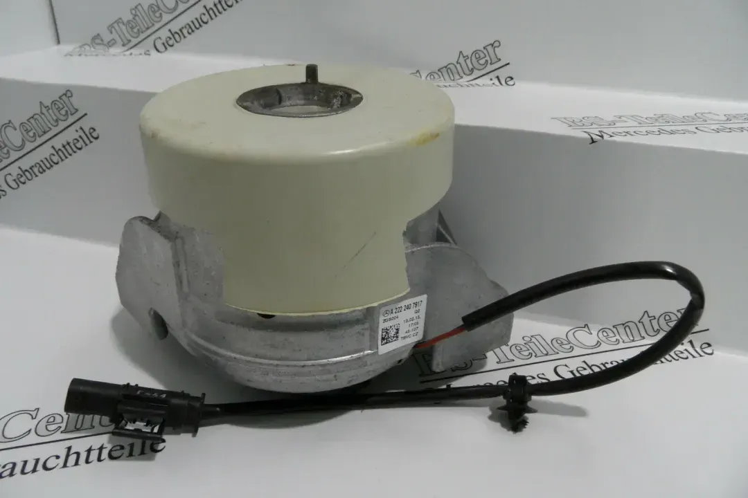 ENGINE MOUNT